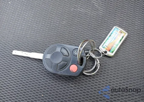 2013 Ford Focus Se z USA, uszkodzony, nr VIN 1FADP3K27DL237804